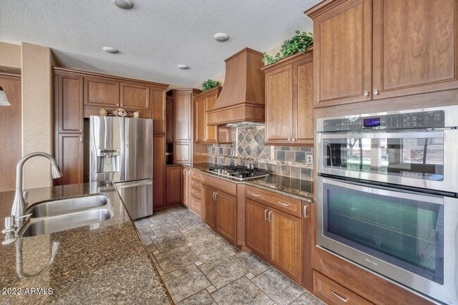 Building Photo - Pueblo del Sol Country Club
