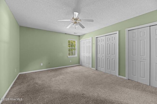Building Photo - 104 Monterey Cir