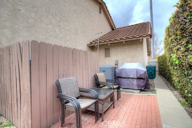 Building Photo - 15412 Lorraine Way
