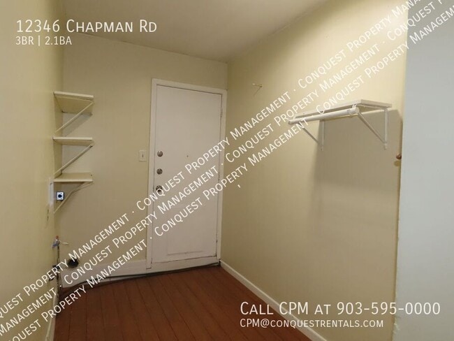 Building Photo - 12346 Chapman Rd