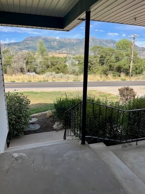 Building Photo - 185 E South Weber Dr