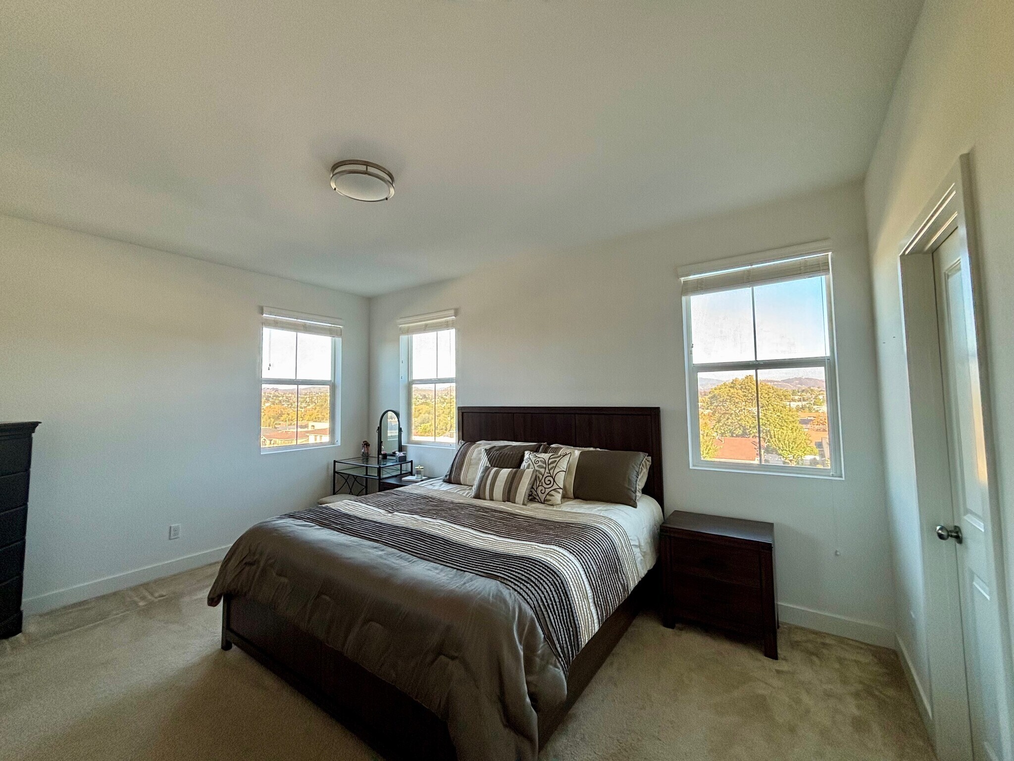 Building Photo - 8718 Aruba Ln