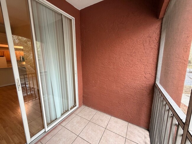 Building Photo - 2/2 Mirabella- Gate Pkwy Condo with Private Ground-Floor Entry & Balcony! MOVE IN SPECIAL!