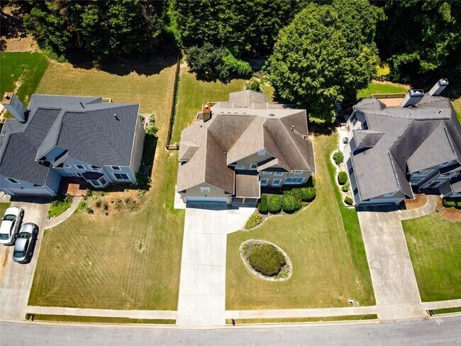 Building Photo - 385 Sweet Ivy Ln