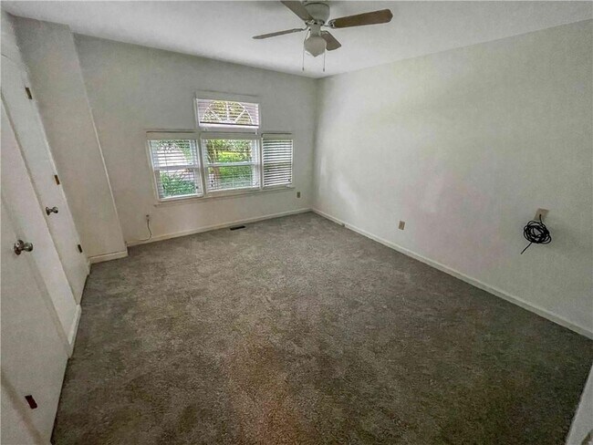 Building Photo - 1454 Hembree Station Dr