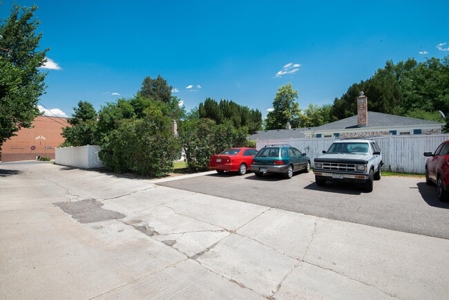 Building Photo - 1267 Leyden St
