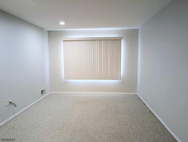 Building Photo - 23 Wiley Ct