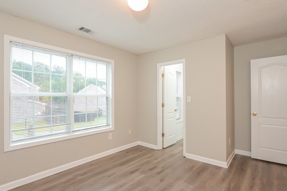 Building Photo - 3363 Newtons Crest Cir