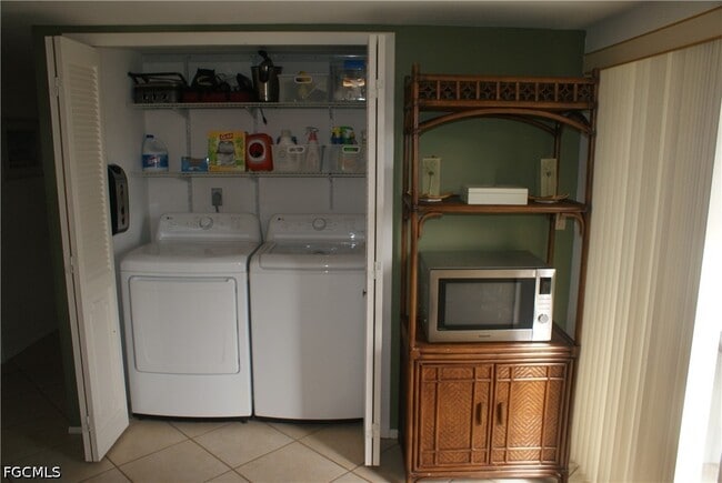 Building Photo - 7105 Quail Run Ct W