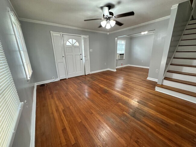 Building Photo - mks2547