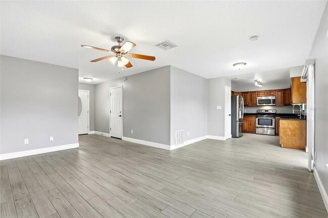 Building Photo - 2701 Carlisle Ave