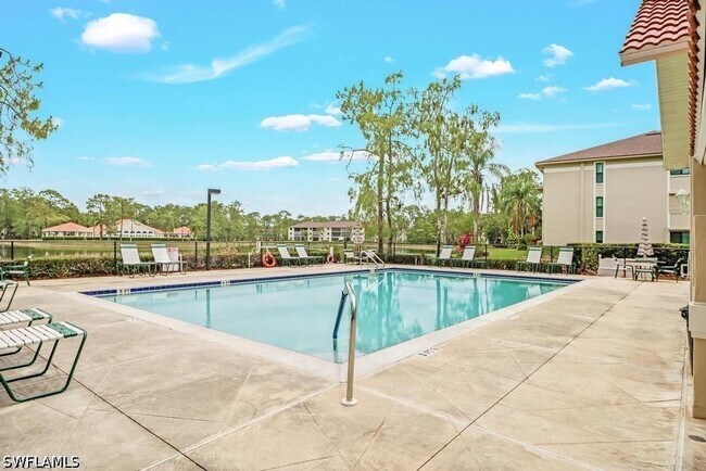 Building Photo - 5792 Deauville Cir