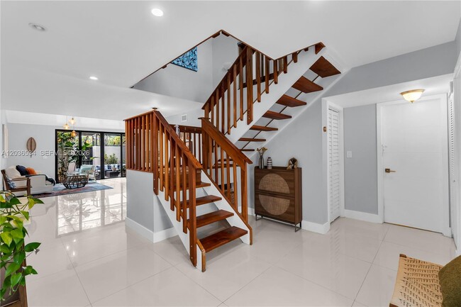 Building Photo - 13340 SW 88th Terrace