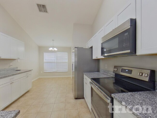 Building Photo - 8008 Elmstone Cir