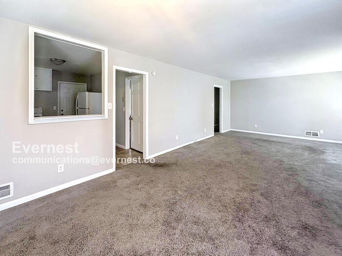 Building Photo - 764 82nd St S