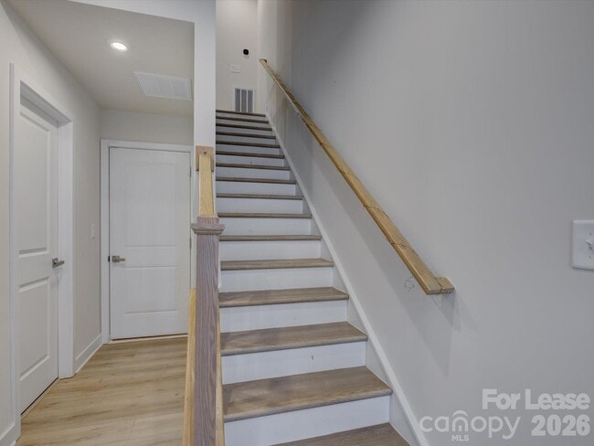 Building Photo - 6112 Station Crossing Ave