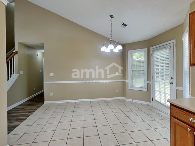 Building Photo - 3174 Baymount Way