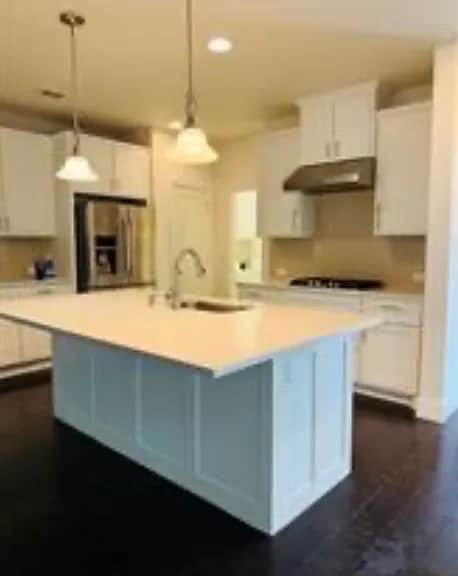 Building Photo - 508 Highwood Trail