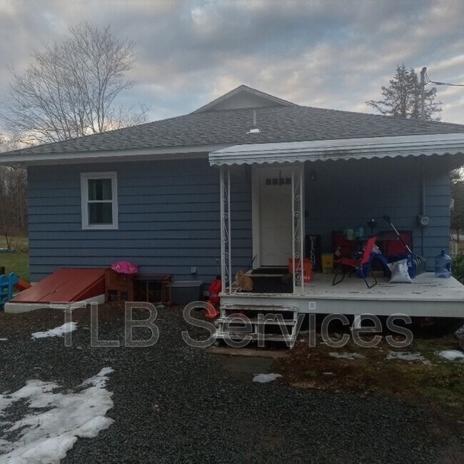 Building Photo - 542 Montdale Rd