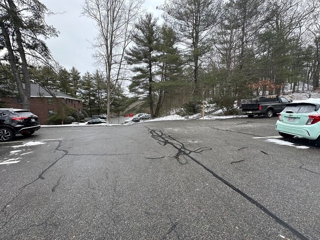 Building Photo - 53 Swanson Ct