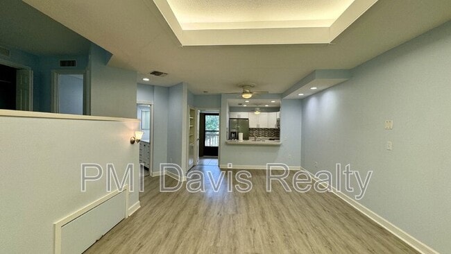 Building Photo - 2990 Ravines Rd
