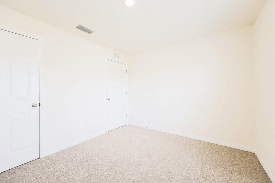 Building Photo - 3020 64th St W