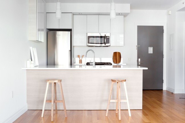 Interior Photo - Mercedes House