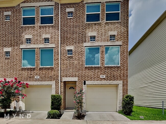 Building Photo - 8705 Bryam St