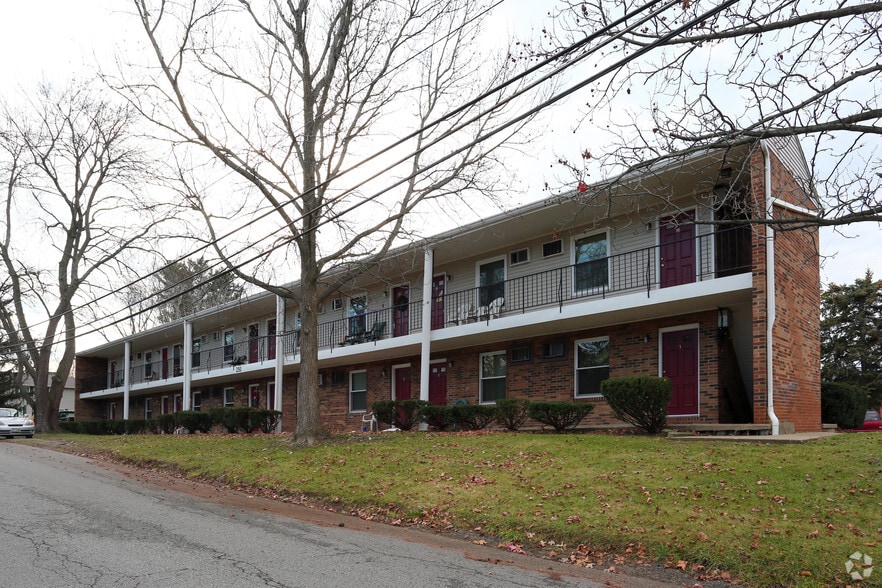 Building Photo - 250 Teddy Ave