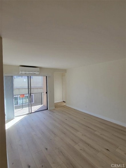 Building Photo - 591 South St