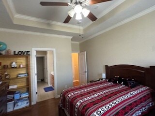 Building Photo - 929 NE 28th St