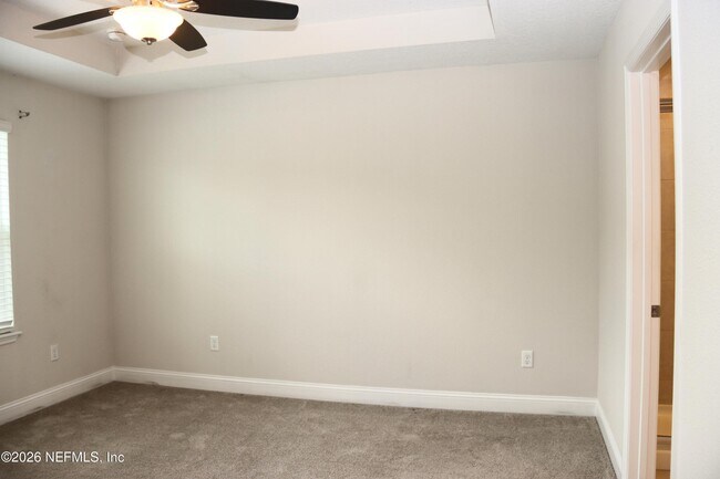 Building Photo - 13184 Holsinger Blvd