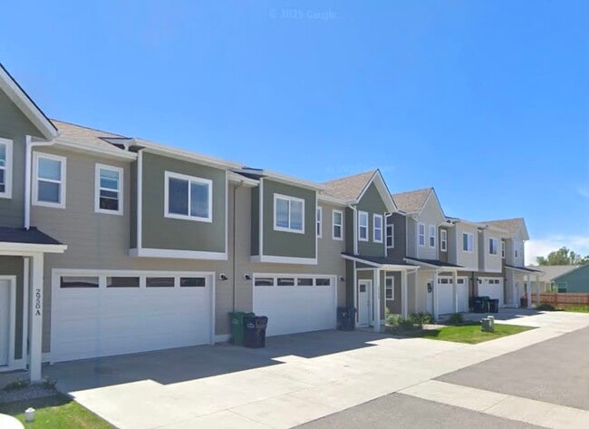Building Photo - 2950 W Babcock St