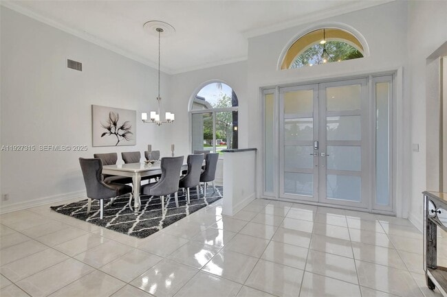 Building Photo - 2922 Medinah