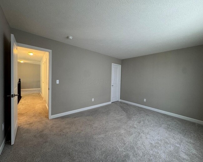 Building Photo - 6306 Avondale Woods Blvd