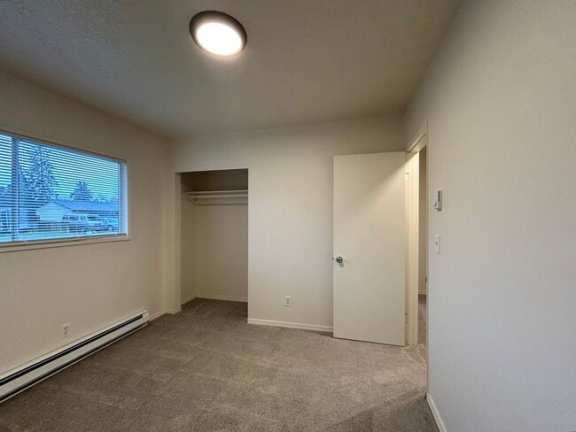 Building Photo - Freshly Updated 3-Bedroom Home with Spacious Backyard and Garage