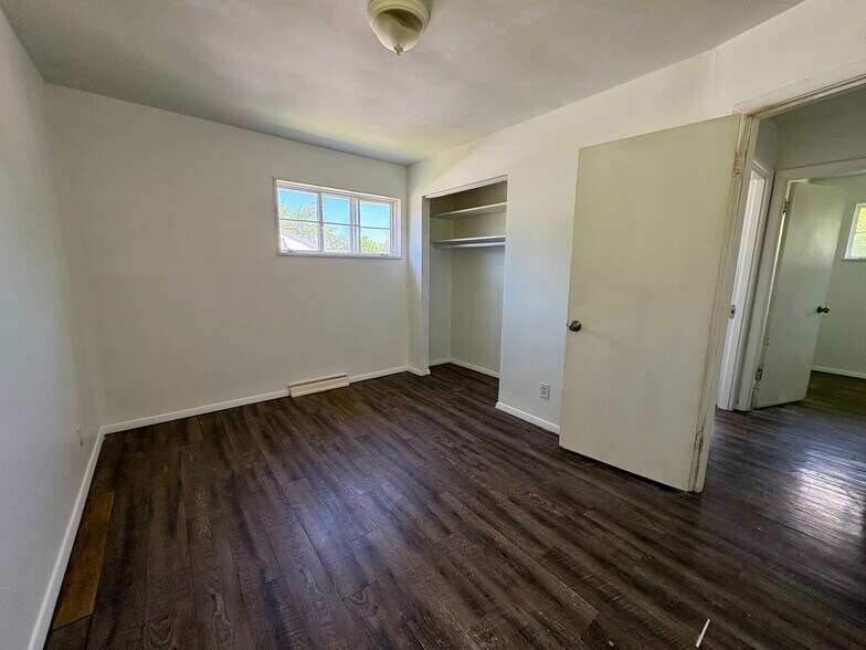 Building Photo - 5547 Holborn Dr