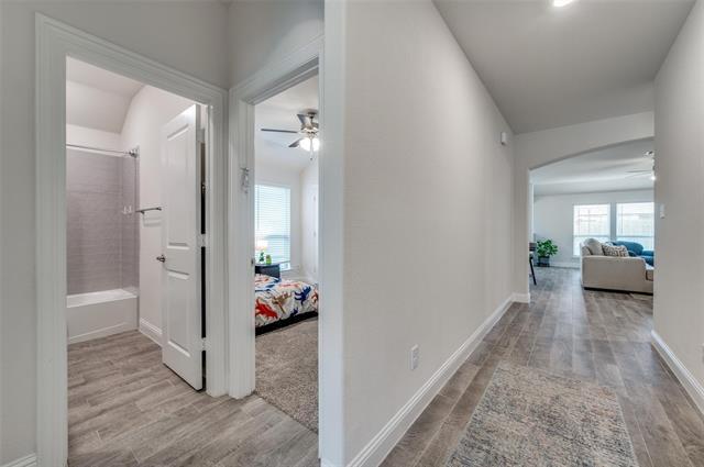 Building Photo - 2937 Log Cabin Dr
