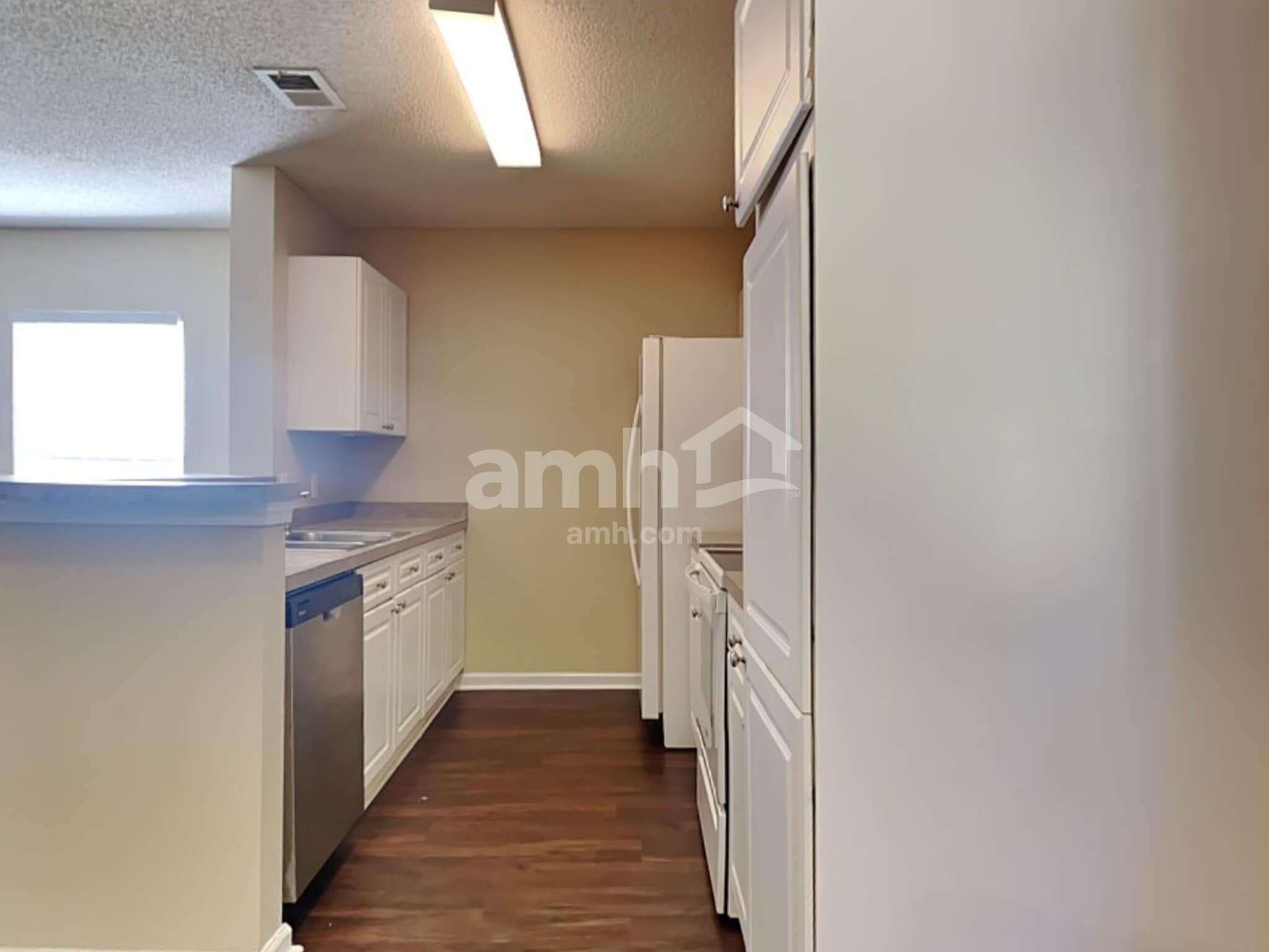 Building Photo - 3011 Mapleleaf Drive