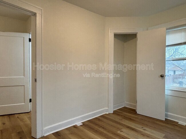 Building Photo - 83 N Ewing St