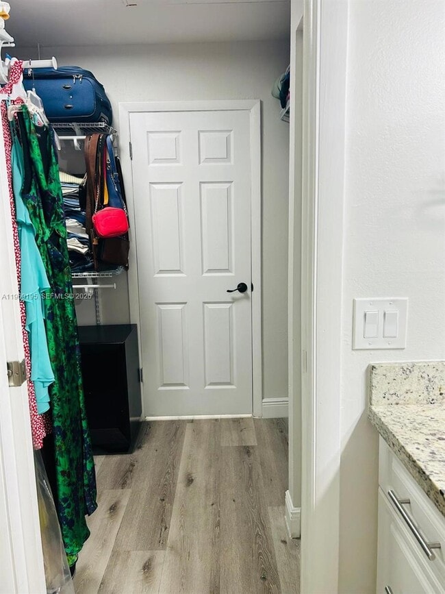 Building Photo - 7039 SW 115th Pl