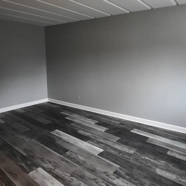 Building Photo - 9541 S Kedzie Ave