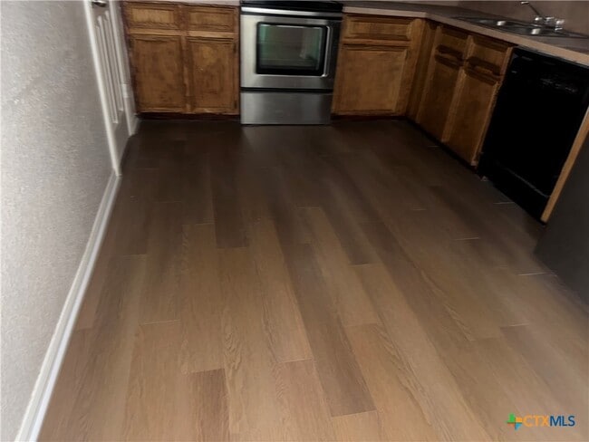 Building Photo - 4903 John David Dr