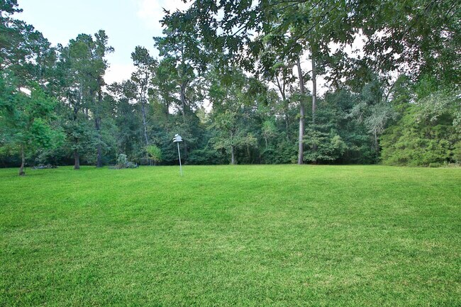 Building Photo - 17078 Oak Grove Ln