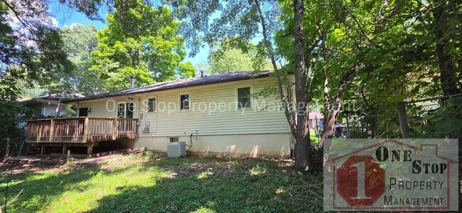 Building Photo - 8713 E 111 St