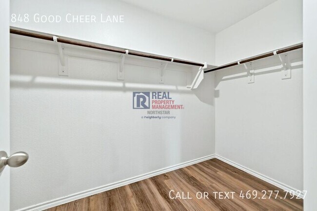 Building Photo - 848 Good Cheer Ln