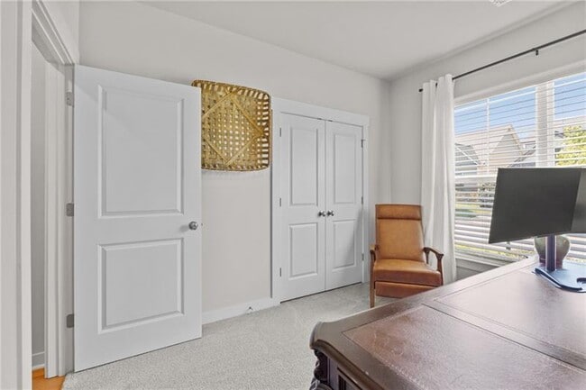 Building Photo - 4341 Links Blvd