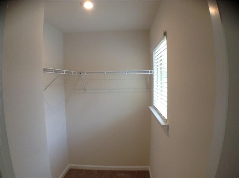 Building Photo - 3844 Equity Ln