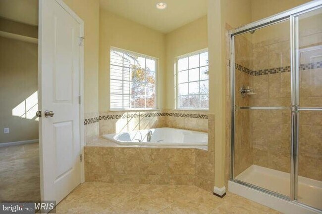 Building Photo - 262 Short Branch Rd