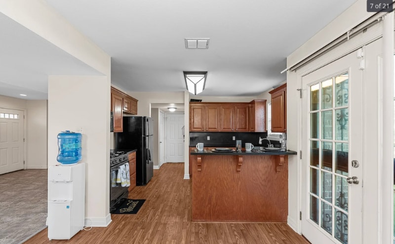 Building Photo - 1608 Shepherd Dr